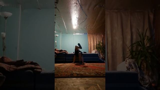 Будет танцевать брейк-данс в вместе