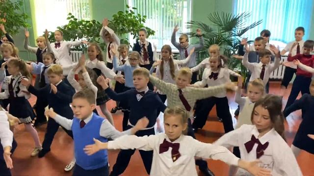 Моя мама круче всех! (Первая смена)