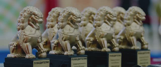 Золотой лев 2025 смотреть онлайн