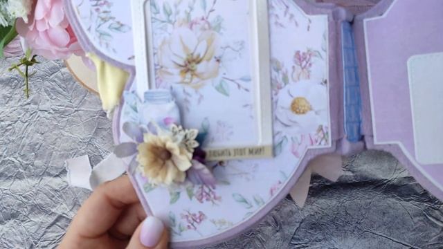 Обзор альбома "Крыло бабочки" смотреть онлайн