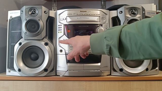 Обзор Panasonic SA-AK48 Легенда. ОЧЕНЬ мощный музыкальный цен? смотреть онлайн
