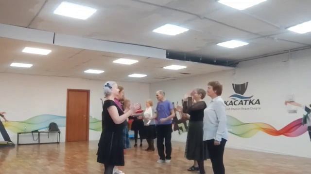 Вирджиния Рил, групповой танец смотреть онлайн