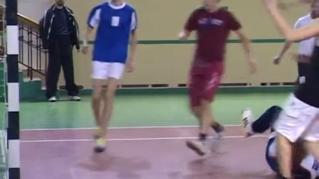 Футбольный матч.mp4 смотреть онлайн