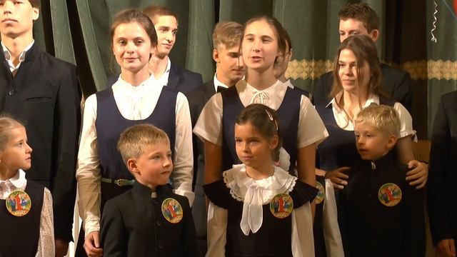 День знаний 3 сентября 2018. 1 и 11 класс смотреть онлайн