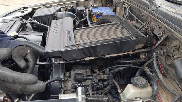 Стук в двигателе Hyundai Terracan (хёндай терракан) 2.5 дизель D4 смотреть онлайн
