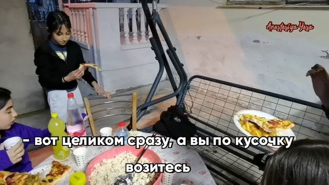 Как постятся турецкие женщины и девочки  в горной дере