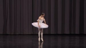 Вариация Маши из балета Щелкунчик.
