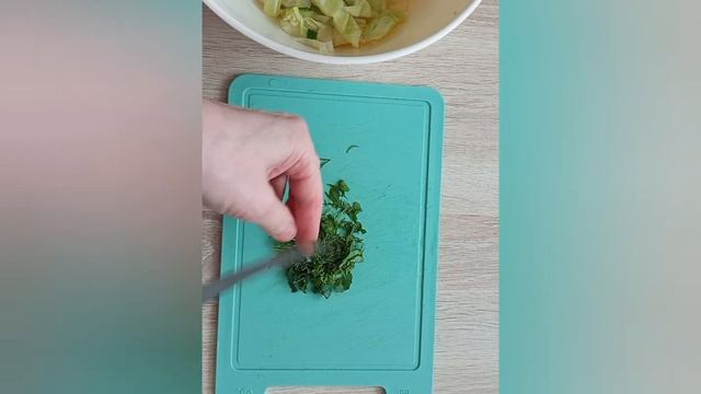 Зеленый САЛАТ с МАЛИНОВЫМ ВАРЕНЬЕМ... ГОТОВИЛИ ТАКОЙ?