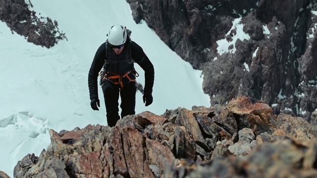 Ultimate Cover - Sunglasses for fast alpinism смотреть онлайн