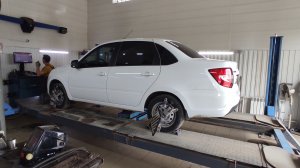 Делаю сход развал на новой Лада Гранта.