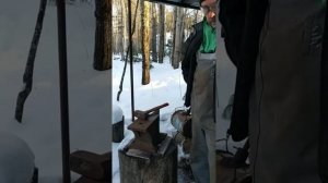 Кузница. Как куются хантыйские ножи. #ножидляохоты #но?