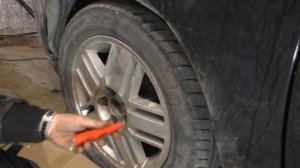 Как поменять вентиль, сосок без снятия колеса и шины