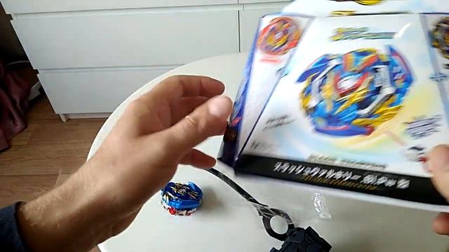 Бейблэйд Берст beyblade burst, Слэш Волтраек, Слэш Валькирия, Slash Valkyrie смотреть онлайн