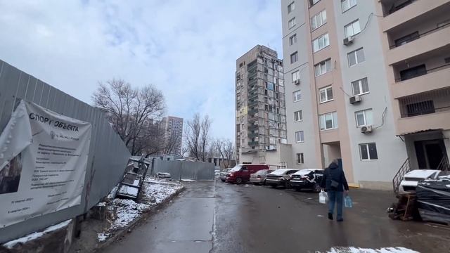 Обзор домов по проспекту Металлургов. Мариуполь, февр?
