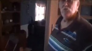 ЗЛОЙ ДЕД и сломанный ноутбук