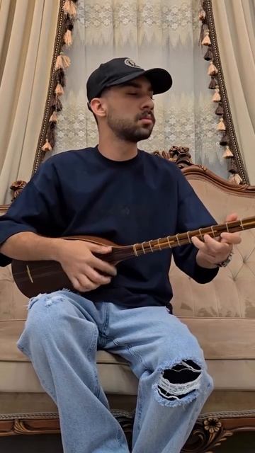 Верховая езда на танбуре, а как бы вы назвали эту пьесу? (by Benyamin Jokar) смотреть онлайн