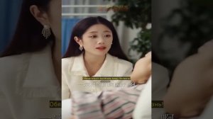 Женщина-президент притворяется уборщицей и спускаетс