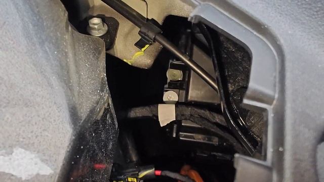 Регулировочные винты света фар Avatr 07 смотреть онлайн