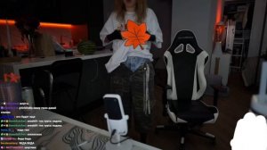 Генсуха спалила грудь на стриме