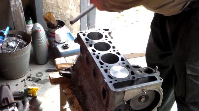 Установка поршней в двигатель ВАЗ: общие правила для н смотреть онлайн