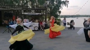 NEW! AMAZING ORIENTAIL DANCE! Russia 2024! Удивительный восточный вальс!