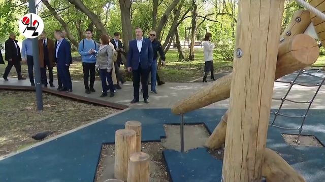 Мэр проинспектировал парк, сквер и развязку. Real video смотреть онлайн