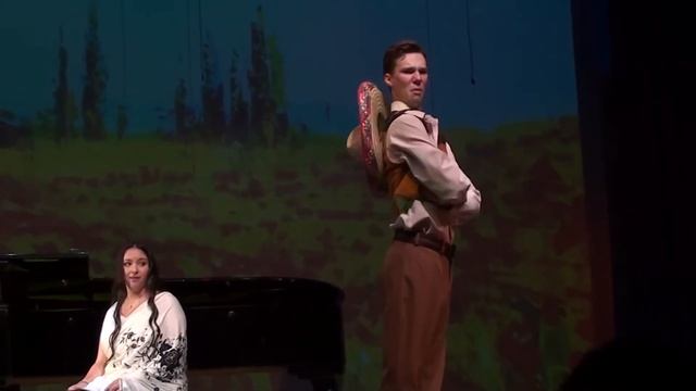 Мексиканская народная песня “Скамеечка“ Алиса Лабутичева, Владислав Васильев смотреть онлайн