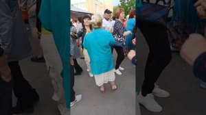 Танцы в парке Костаная