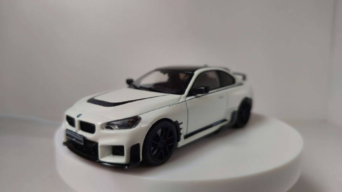 BMW M2 (G87) M Performance