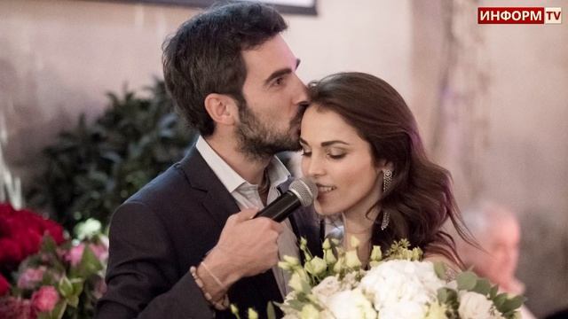 НЕВЕРОЯТНЫЕ фото из роддома - 42-летняя Сати Казанова в?