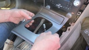 Субару - как снять магнитолу, климат-контроль, консоль