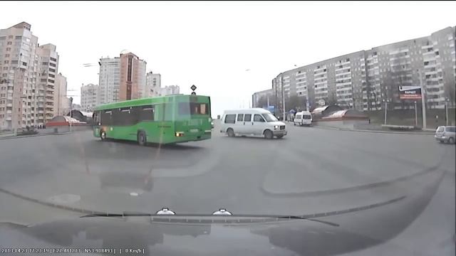 Водители автобусов никогда не нарушают! (они же профес смотреть онлайн