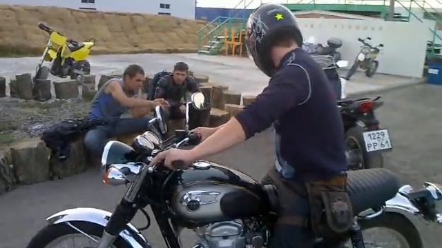 StreetBike.Тест-Драйв W800-Rus.mp4 смотреть онлайн