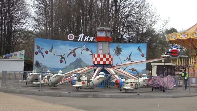 "Сокольники" 2022: Аттракционы и колесо обозрения в парке смотреть онлайн