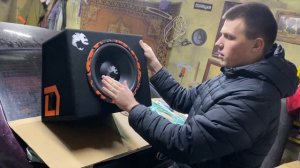 Установка и прослушка активного сабвуфера от DL Audio Piranh