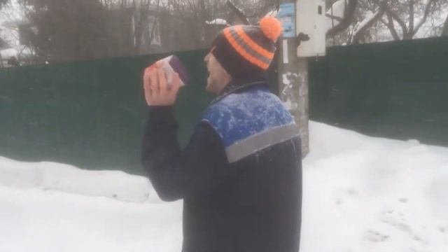 Дворник Ержан ходил в магазин за чечевицей смотреть онлайн