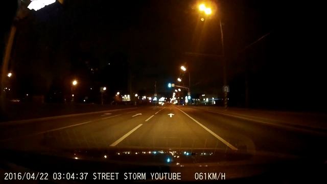 Видеорегистратор STREET STORM CVR-N9710-G . Ночная сьемка смотреть онлайн