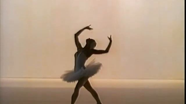 Майя Плисецкая «Умирающий лебедь» 1975 год. смотреть онлайн