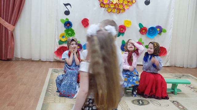 Бабушки-старушки) Отличный номер!!!