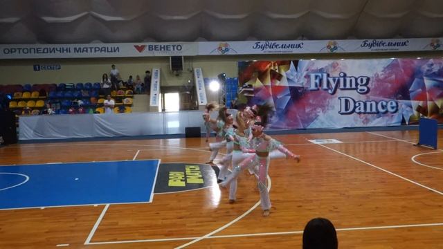 Вика, Disco Dance Group, Juniors, Believe in yourself смотреть онлайн