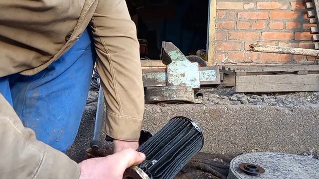 🚜 масляний фільтр🛢 після 1 сезону експлуатацій.філь? смотреть онлайн