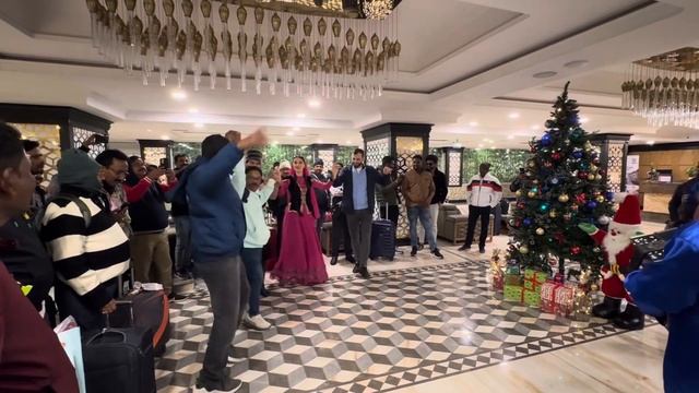 Национальный Азербайджанский танец для группы турист