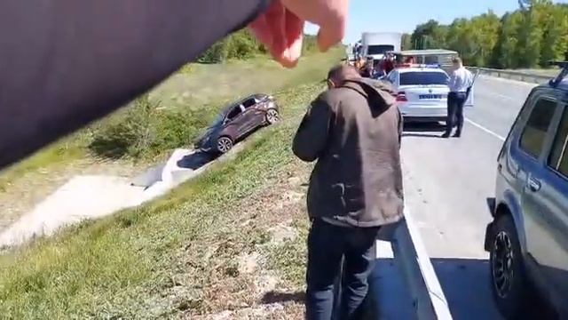 Под Вольском пьяный водитель предложил полицейским 260