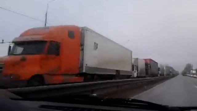 Пробка на М-10 (уже 3 сутки 02/12/2012) смотреть онлайн