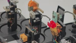 Как поменять иголку на виниловом проигрывателе?