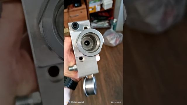 Насос покрасочного аппарата 450. Одна из причин отсутст