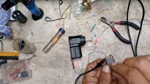 Проверка моторчика корректора фар. Очень просто !!!