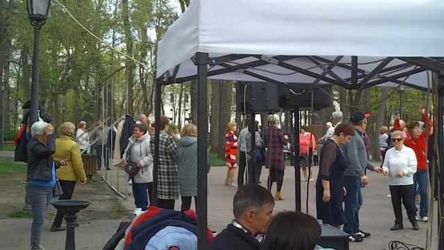 ТАНЦЫ В ЦЕНТРАЛЬНОМ ПАРКЕ (ЦП) (5.04.2025) ЭПИЗОД 3 (4 ЭПИЗОД смотреть онлайн