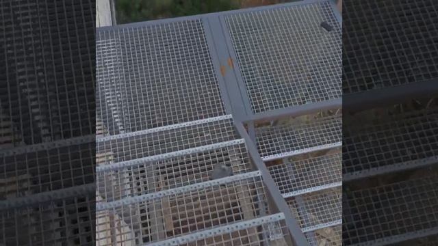 МОНТАЖ ЛЕСТНИЦЫ смотреть онлайн