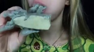 Природный мел Халва в пасте. Хруст мелом. Асмр. Пищевой мел. Мелоежка